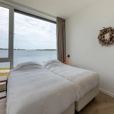 Spacious Waterfront Apartment Arnemuiden Buitenkant foto