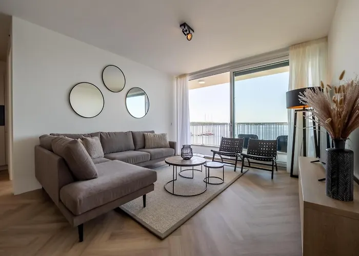 Spacious Waterfront Apartment